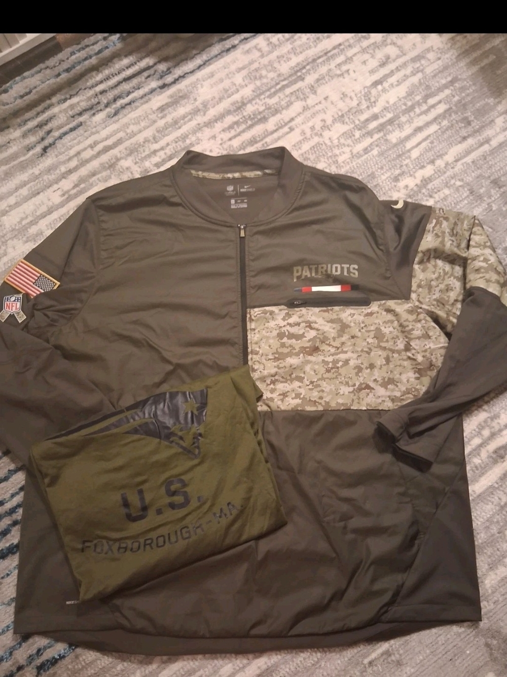 Nike Patriots Salute To Servuce Jacket And Shirt Lot